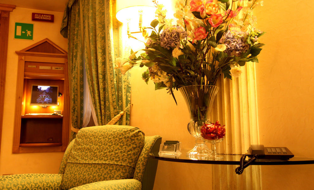 Colonna Room Rental Frascati Zewnętrze zdjęcie